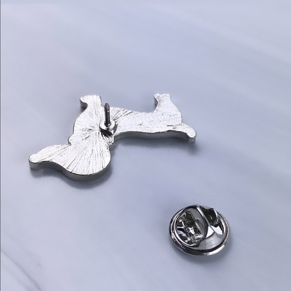 Dachshund Enamel Pin/ Brooch - Picture 4 of 4